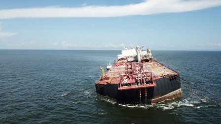 A világ legnagyobb olajkatasztrófája fenyeget a Karib-tengeren