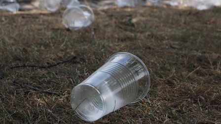 Kanada is betiltja az egyszer használatos műanyagokat