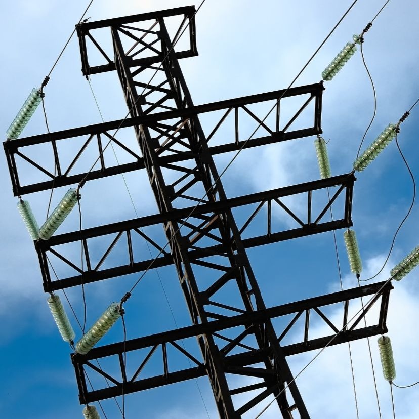 Okos megoldásokkal fejleszti a villamosenergia-hálózatot az E.ON