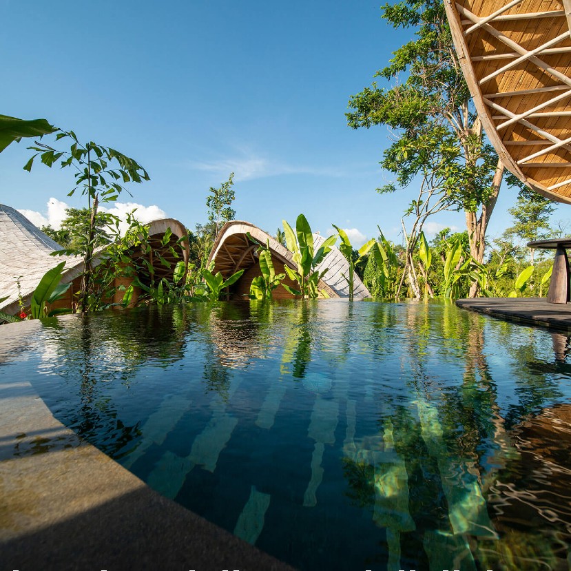Környezetbarát álom úti cél: bambuszból épült luxushotel Balin