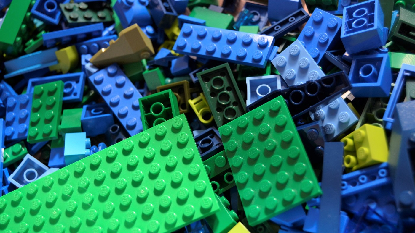 A LEGO újrahasznosított kockákat fejleszt játékaihoz