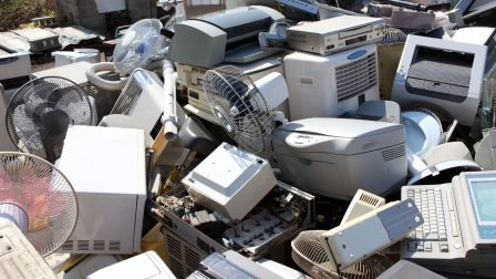 Idén a kínai nagy falnál is nagyobb tömegű lesz az elektronikus hulladék