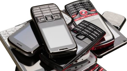 A lecserélt mobilok harmadát még simán használhatnánk