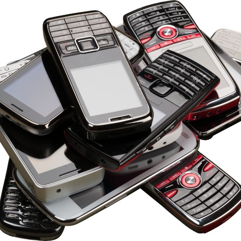 A lecserélt mobilok harmadát még simán használhatnánk