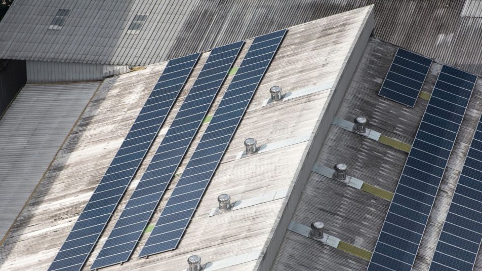 Jobb lenne, ha kevesebb ország gyártana napelemeket?