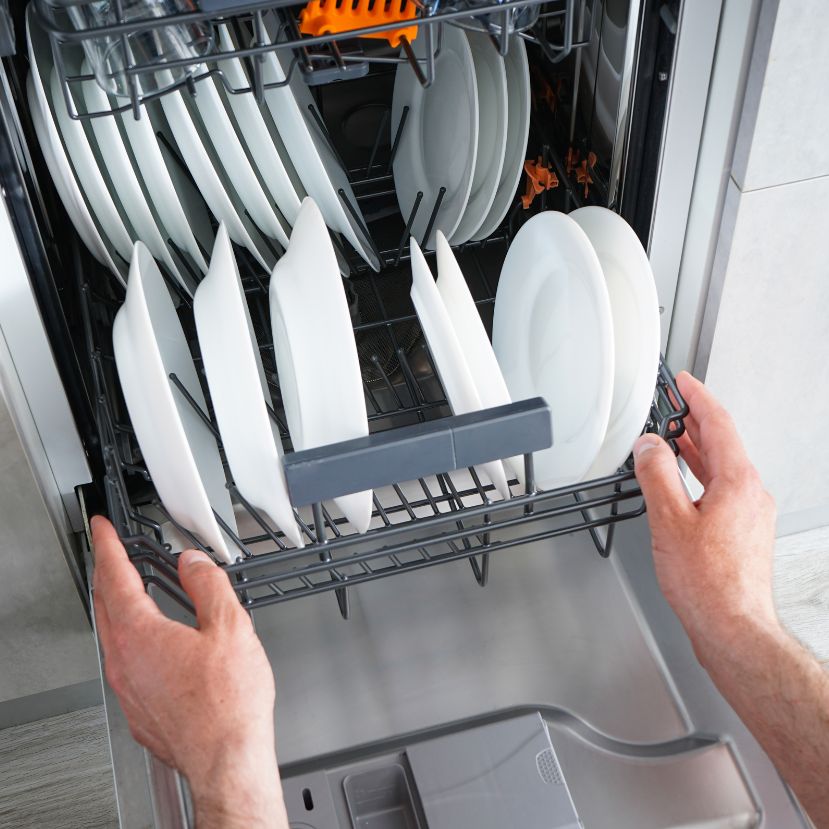 Lehet spórolni a mosogatógéppel?