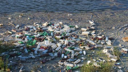 Kiderítették, honnan származik a sziget műanyagszennyezése