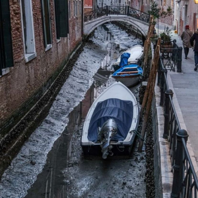 Kiszáradnak Velence csatornái a száraz tél miatt