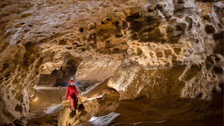 Kötelességünk óvni a földtörténet élettelen természeti adatbázisait! – Interjú Borzsák Sarolta barlangtani referenssel a barlangok hónapjában