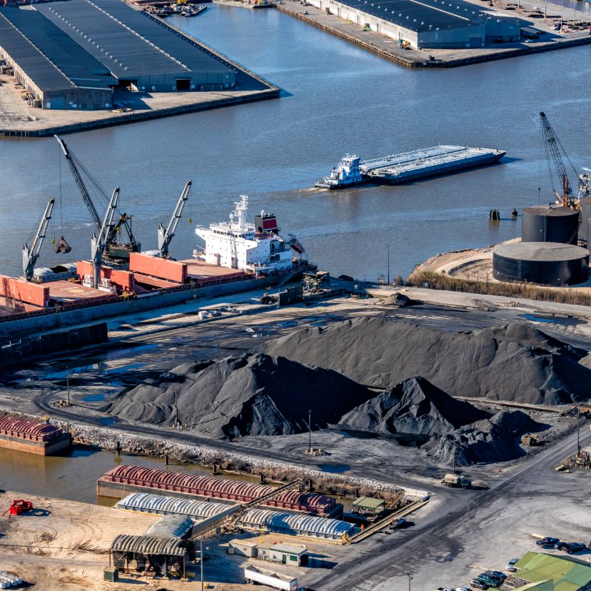 Európa eladja szénkészletének egy részét