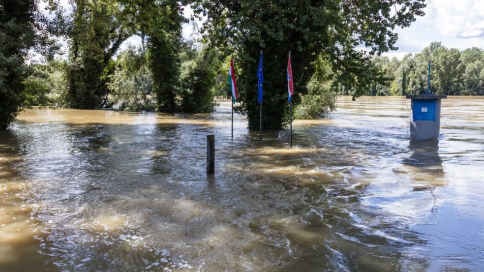 Rekord árvíz a Dráván