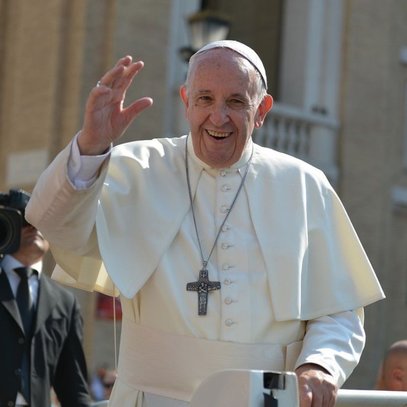 Ferenc pápa videón üzent a világ vezetőinek