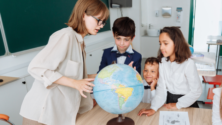 Tanári ösztöndíjprogramot hirdet a Kék Bolygó Klímavédelmi Alapítvány
