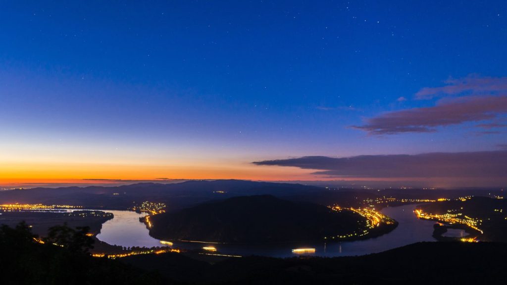 Esti panoráma a Prédikálószékről