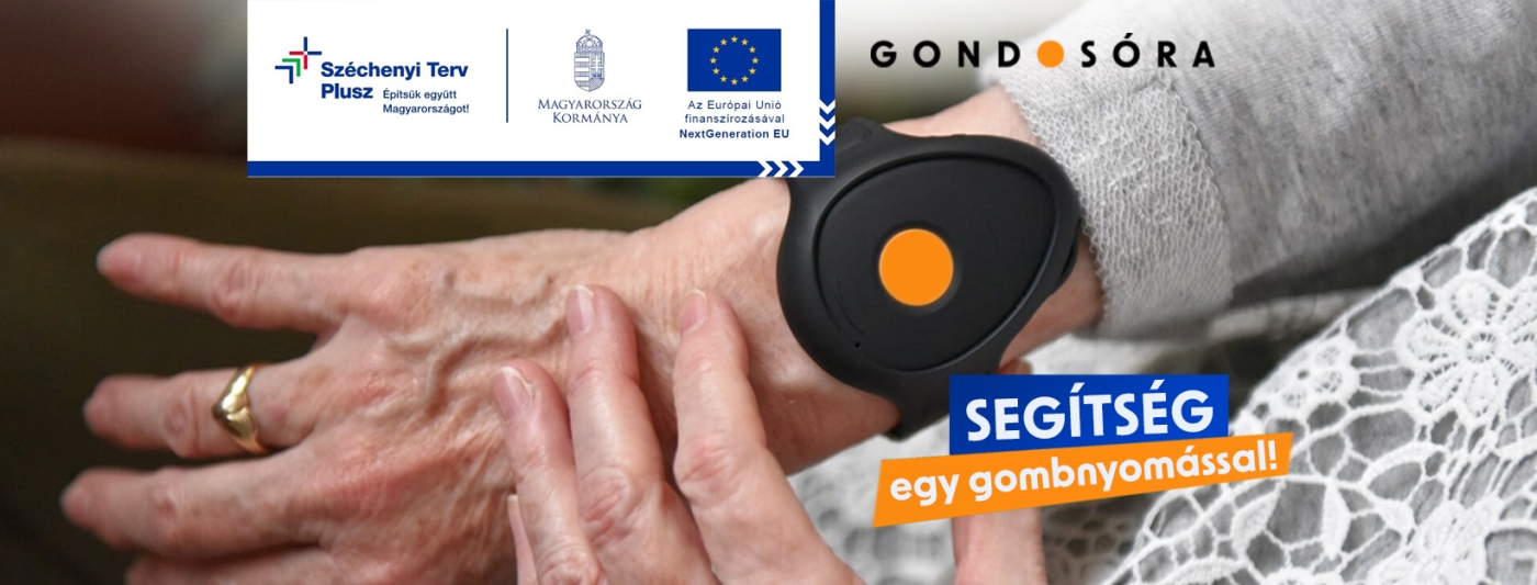 Egy kéz , csuklón a Gondosórával