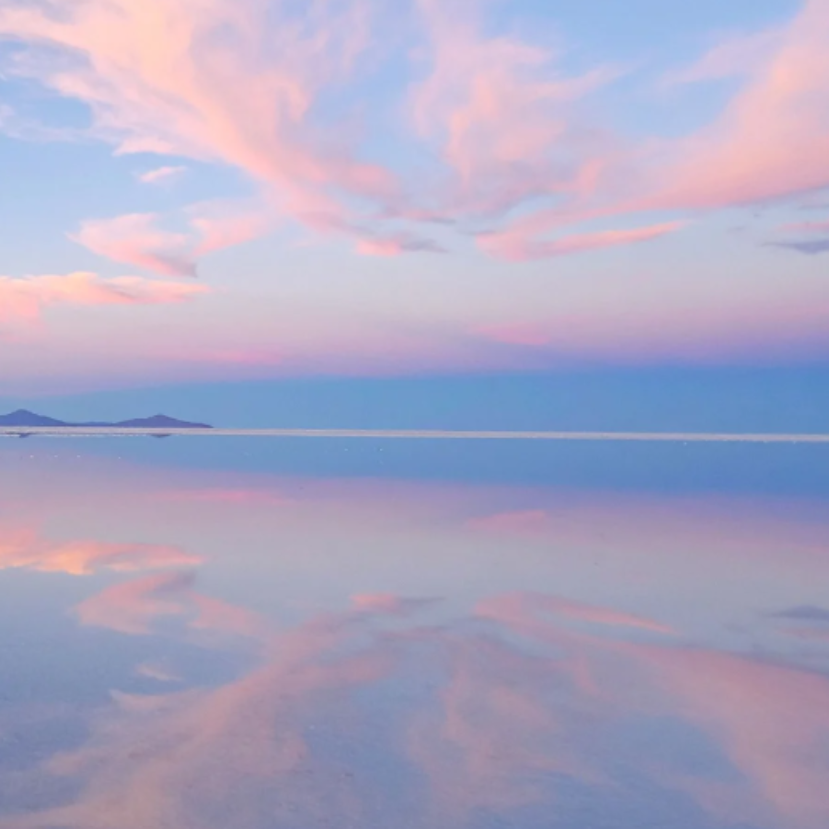 Hol található a Föld legnagyobb természetes tükre?