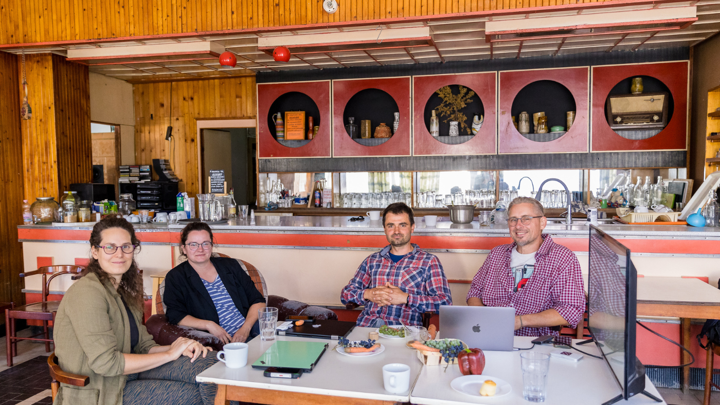 Elláthatnak élelemmel 8 milliárd embert a zöldségközösségek? – Interjú