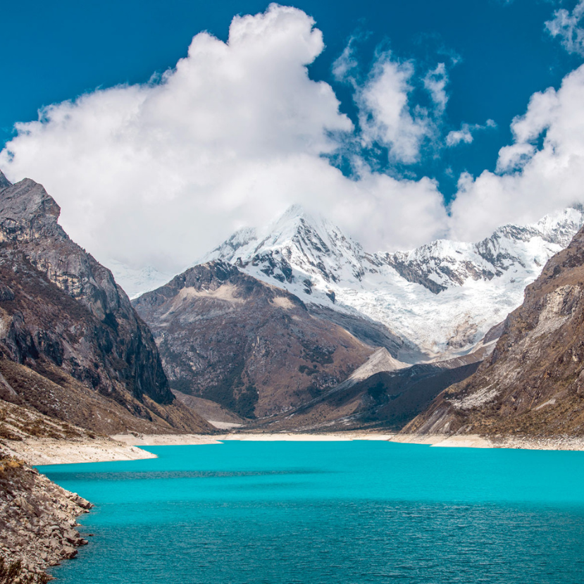 Perui történetek – Lélegzetelállító trópusi magashegység, tragikus lavinák és a kecsuák aranya Juhász Árpád visszaemlékezésében