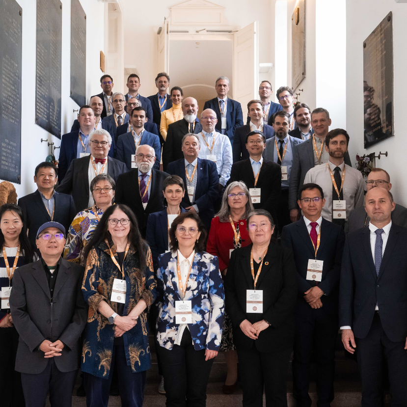 Kínai és magyar egyetemek összefogása segíti mostantól az árvizek, aszályok és vízminőségi problémák előrejelzését