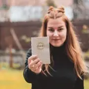 Füzetek-noteszek tojástartóból. Mi imádjuk!- Interjú Bazsó Ágival