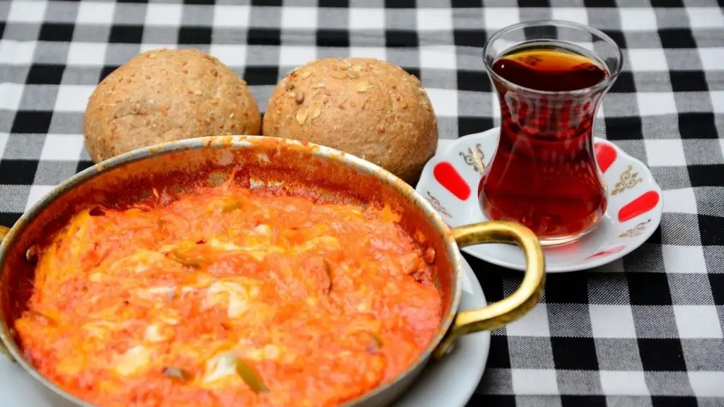 menemen lecsó