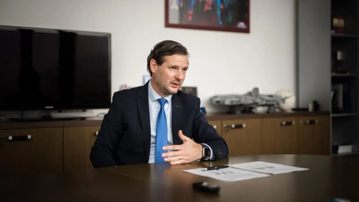 Zöld közbeszerzések – Interjú dr. Kovács Lászlóval, a Közbeszerzési Hatóság elnökével