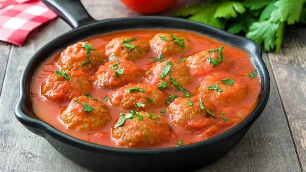 vegán paradicsomos húsgolyók