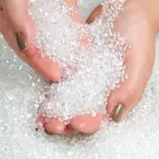 Biopolimerek alkalmazása tartós fogyasztási cikkek gyártására