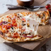 Miért nem sütjük otthon a pizzát?!