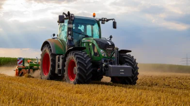 Lehet fenntartható egy agrárbefektetés? Az MKB és a Takarékbank szakértőivel beszélgettünk