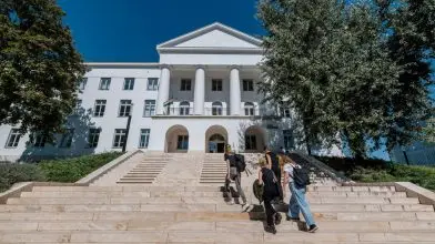 Növényporzó denevérek, a jövő múzeuma és egy vadonatúj iskolakoncepció