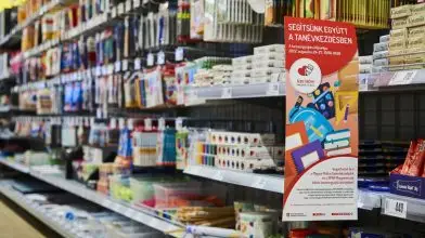 Kedvező árakkal és az Adni Öröm! tanszergyűjtő akcióval teszi könnyebbé az iskolakezdést a SPAR
