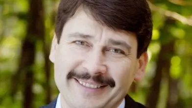 Áder János megoldást ajánl a debreceni akkumulátorgyár vízfelhasználási problémáira