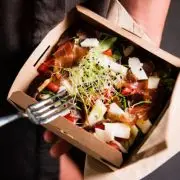 Egymillió, kidobásra ítélt ételcsomagot mentett meg a Munch applikációja