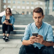 10+1 tipp az okostelefon-függőség enyhítésére