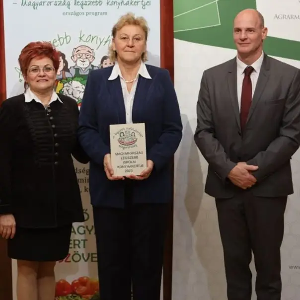 Országos versenyen díjazták egy békéscsabai iskolakert példás gondozóit