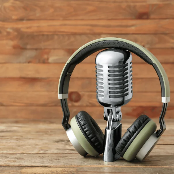 Hallgass bele: 2023 legnépszerűbb podcastjai a Greendexen!