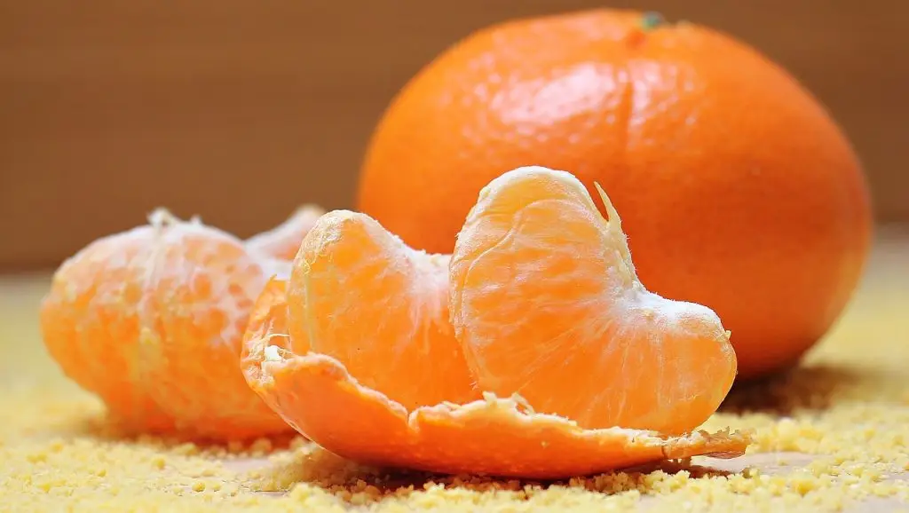 mandarin cikkek és egy egész mandarin