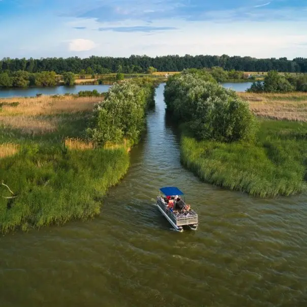 Kerékpáros kishajók teszik még vonzóbbá a Tisza-tavi aktív turizmust