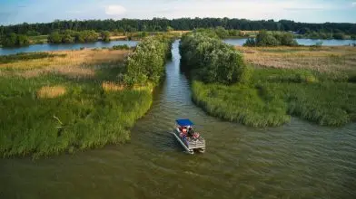 Kerékpáros kishajók teszik még vonzóbbá a Tisza-tavi aktív turizmust