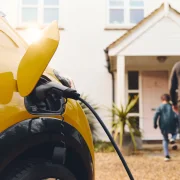 Villanyautód van? Akkor nemsokára napelemed is lehet!