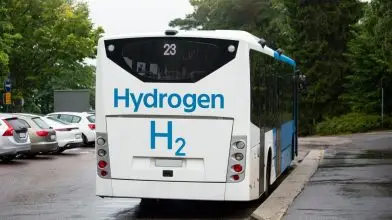 4 hidrogén- és 11 elektromos hajtású autóbuszra érkezett pályázat a HUMDA-hoz