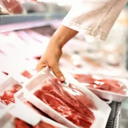 Húsevő vagy vegán: melyik étrend népszerűbb Magyarországon?