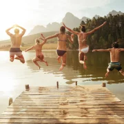 Milyen betegségeket kaphatunk el az élővizekben vagy a strandon?