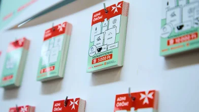 25 ezer csomag adomány jut el a rászoruló emberekhez a 2025-ös Adni Öröm! adománygyűjtő akció eredményeként