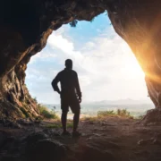 A föld mélyétől a csillagokig